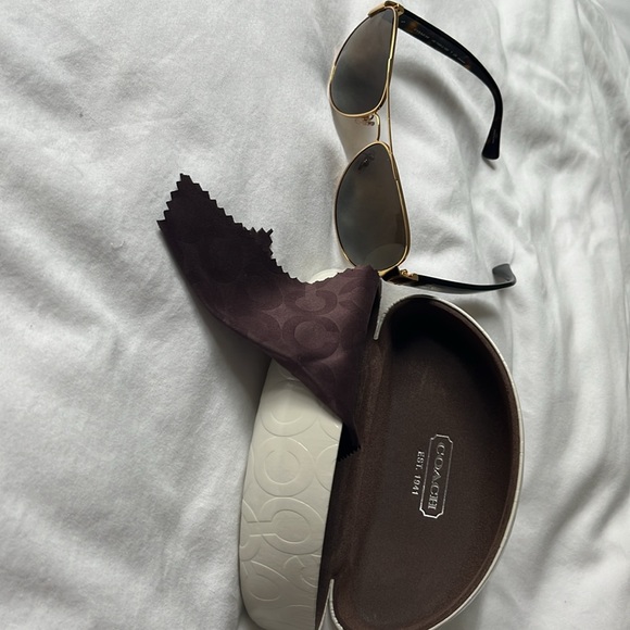 Coach Gold Aviator Polarized Sunglasses - Picture 6 of 6